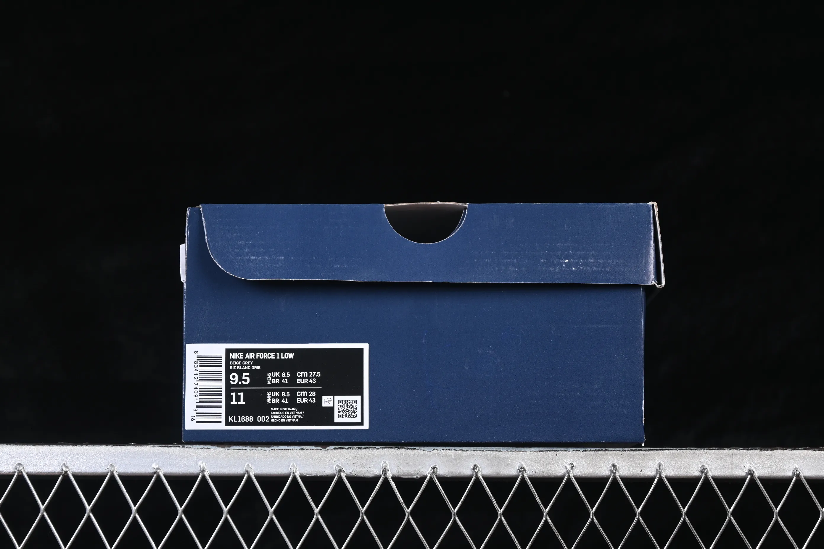 All categories Nk Air Force 1 Air Force series Nk Air Force 1 Low Air Force low-top Nike Air Force 1'07 Low gray red suede Air Force 1 low-top casual sneakers KL1688-002